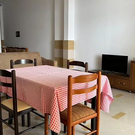 Orikum Apartaments * Orikum